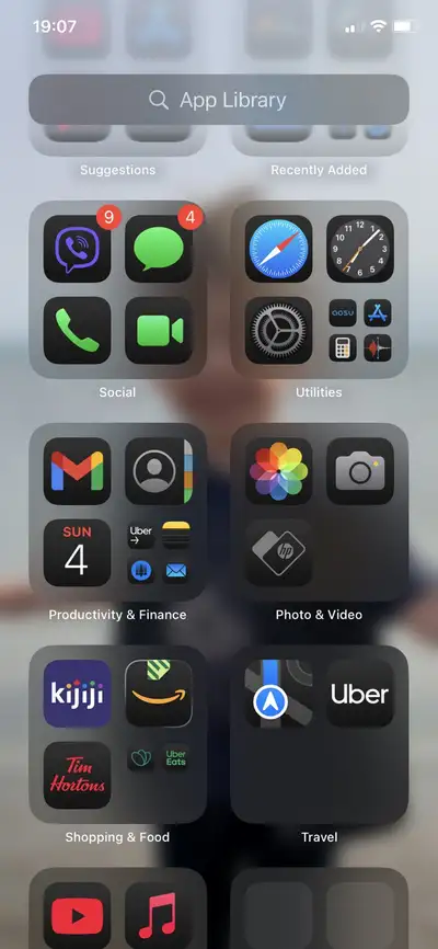 Iphone XR -64 gb, View more