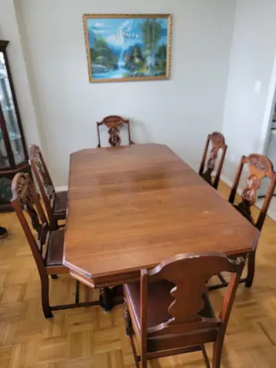 Antique c.1925–1935 Solid Walnut Dining Set – National Table Co., View more