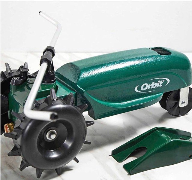 Lawn Sprinkler  in Outdoor Tools & Storage in Windsor Region - Image 2