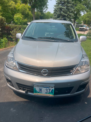 2011 Nissan Versa S