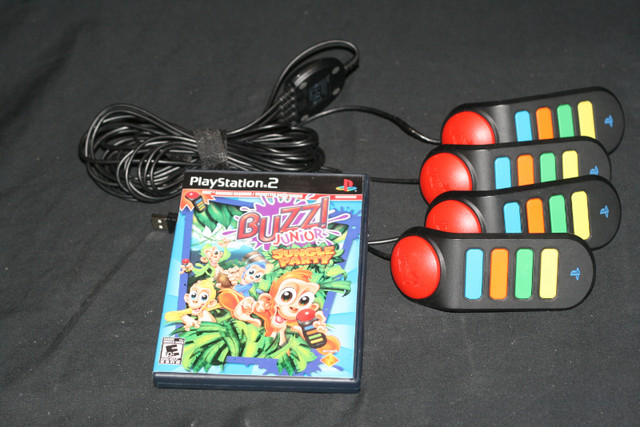 PS2 PLAYSTATION 2 GAME BUZZ JUNIOR JUNGLE PARTY + 4 CONTROLLERS in Older Generation in Red Deer