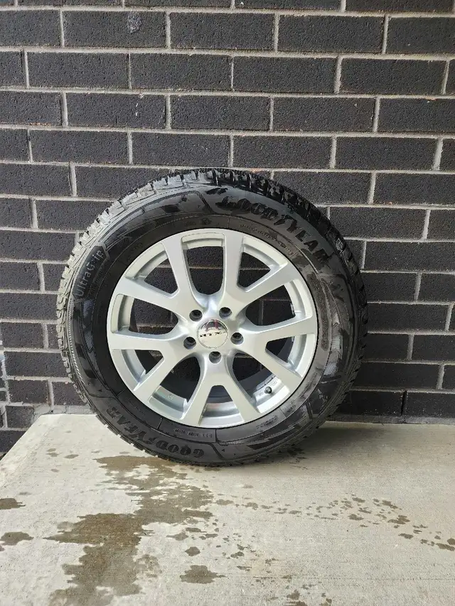 Goodyear UltraGrip Performance+ (225/65 R17) winter tires in Tires & Rims in Ottawa - Image 5
