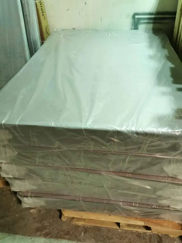 matelas, sommier, lit, simple|double|queen|king à vendre in Beds & Mattresses in City of Montréal - Image 6