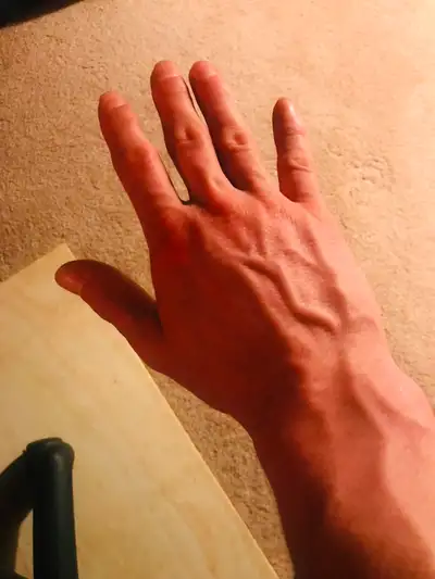 Help: in-shape 36yo looking for cash work daily!, View more