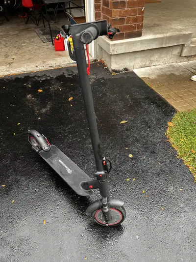 CHARGER NOT INCLUDED Selling an Evercross EV85F electric scooter! It's in great condition and ready...