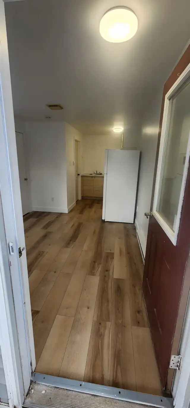 Bachelor apartment for Rent in Truro