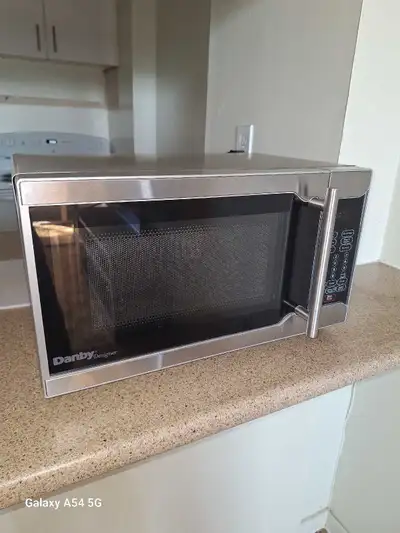 Danby 700W microwave, View more