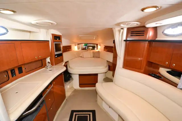 BOAT FOR SALE in Powerboats & Motorboats in Laval / North Shore - Image 7