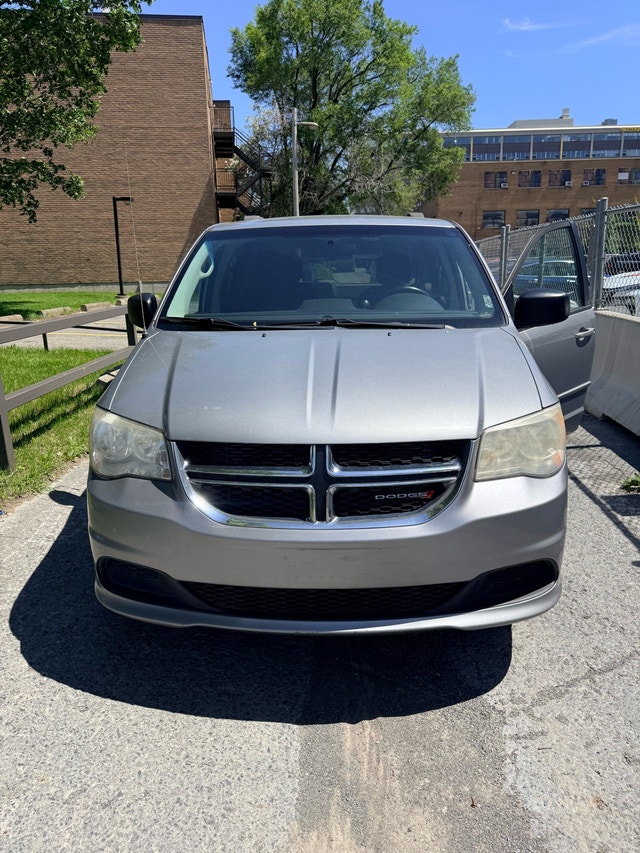 Dodge caravan 2014 sxt