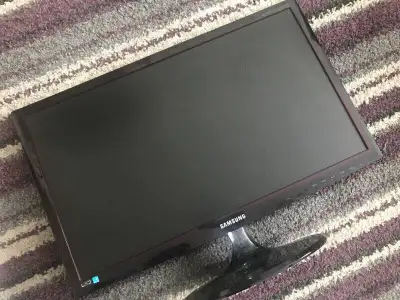 Samsung SyncMaster S24B350H LED monitor, View more