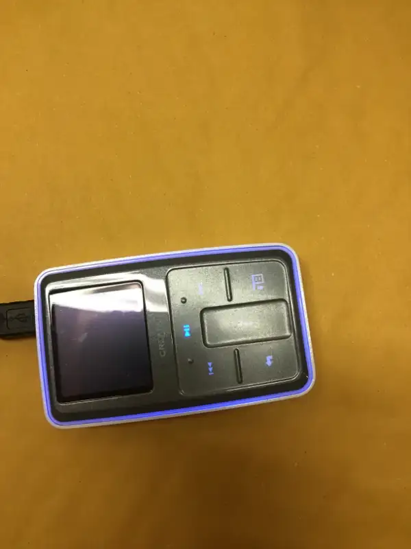 Creative ZEN 8GB mp3 players in iPods & MP3s in Ottawa - Image 5