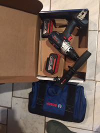 Plusieurs outils Bosch neuf à prix réduit et variés.
