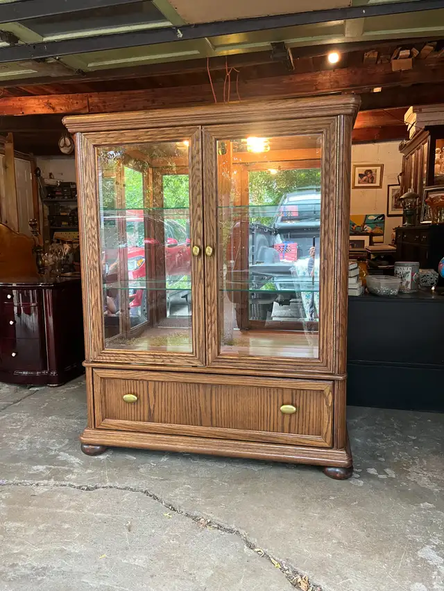 Stunning Display Cabinet in Hutches & Display Cabinets in Peterborough - Image 2