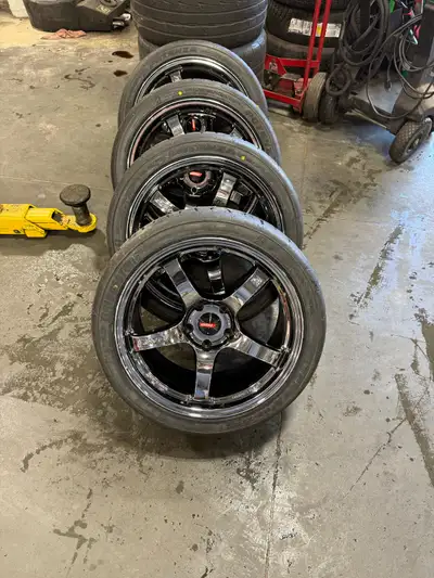 Selling my rays 57CR in rare chrome/RBC finish. These wheels came off my fk8 civic type r and used s...