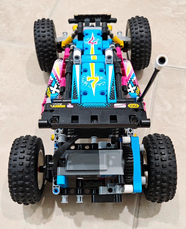 LEGO Technic 42124 Buggy tout-terrain/ Off-road Buggy dans Jouets et jeux  à Laval/Rive Nord - Image 3
