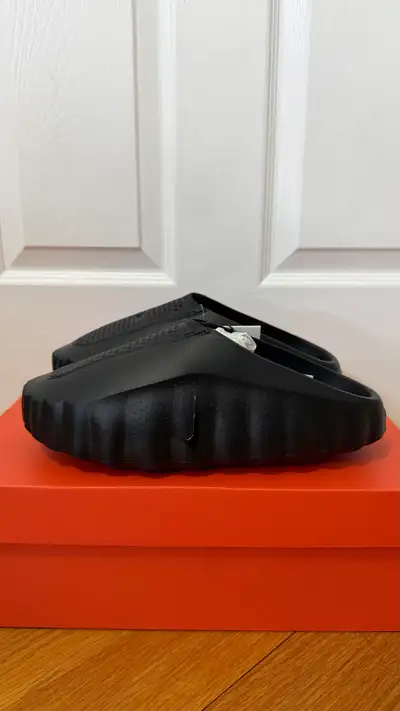 Brand New Nike Mind 001 Slide Triple Black sizes 10, View more