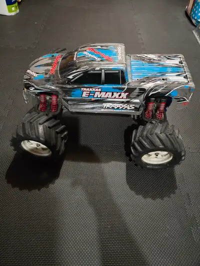 Traxxas E-Maxx 6S 4x4 RC truck, View more