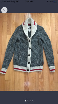 Women’s Roots Cabin Sweater Size S