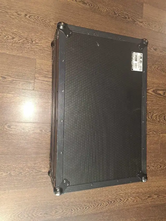 Rane One DJ Contoller W/Pro X Case in Performance & DJ Equipment in Gatineau - Image 3