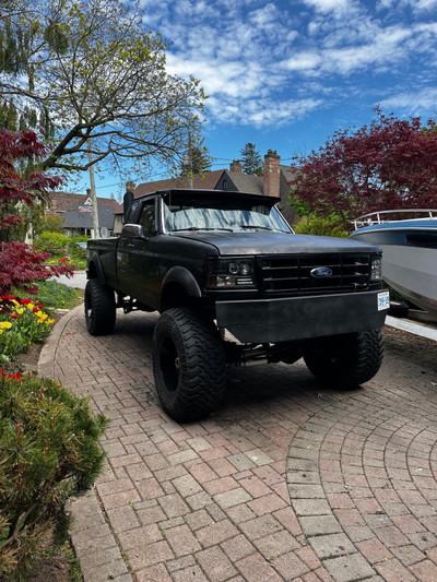 Ford F250 OBS DIESEL LIFTED, MANUAL 
