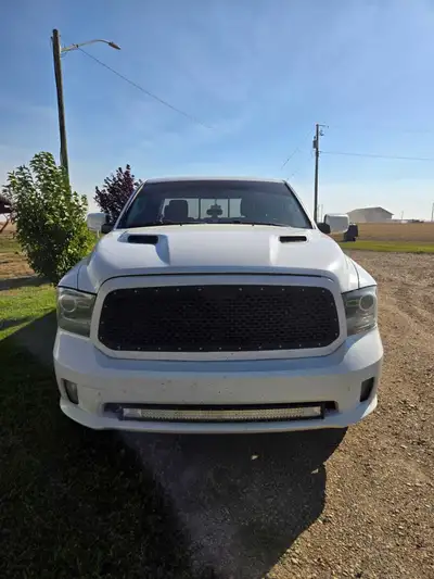 Is lowered Runs and drives good Has a k&n air intake Has pretty good power