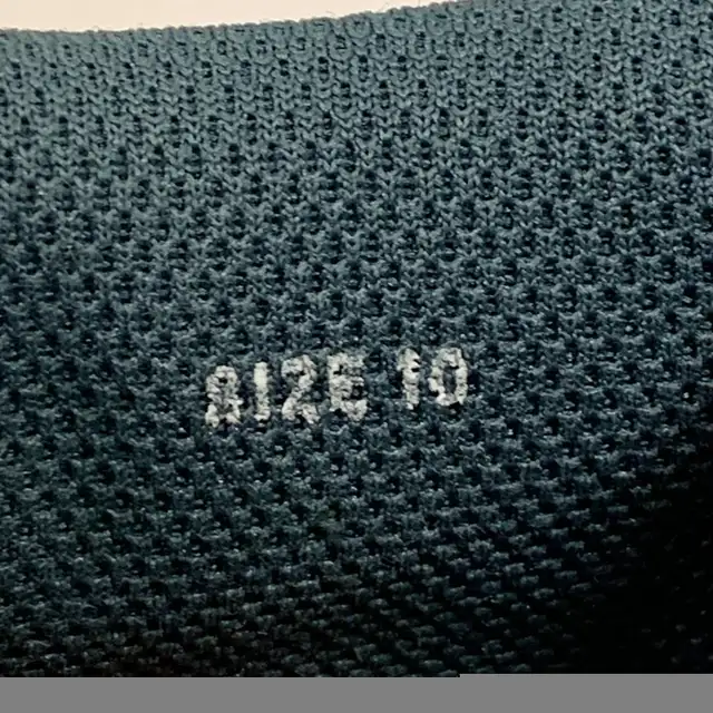 Y2K '08 Nike NYX Blazer Low Purple Grey White Mens Size 10 Shoes in Men's Shoes in Mississauga / Peel Region - Image 10