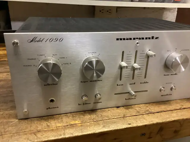 LATE 1970’S VINTAGE MARANTZ 1090 STEREO AMPLIFIER in Stereo Systems & Home Theatre in Barrie - Image 6