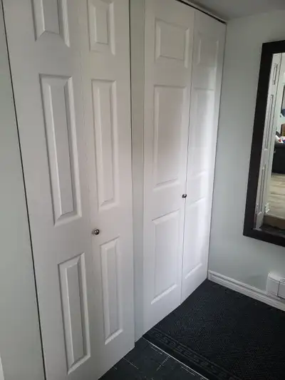 Logement au sous-sol d'un duplex avec entrée privée Situé dans le secteur Perkins À 8 km de l'autoro...