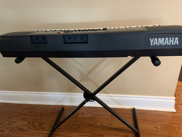 Key board. Yamaha in Pianos & Keyboards in Hamilton