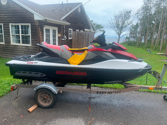 SEADOO GTX 215. 2012. 81 hours of driving. in Personal Watercraft in Truro - Image 2