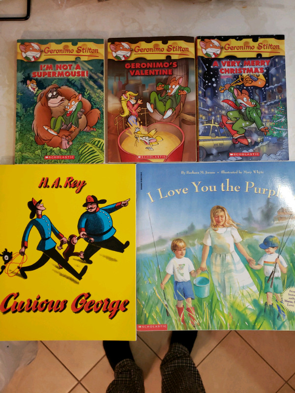 41  Assorted Children's Soft & Hard Cover Novels, Books& Sports
 in Magazines in Guelph - Image 3