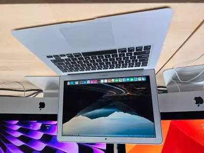 apple mac book air en excellent etat, View more