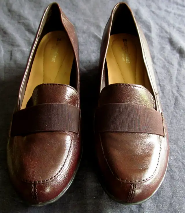 Shoes, Women's shoes Size 11, low heel shoes, Brown, NEW in Women's - Shoes in Markham / York Region - Image 4