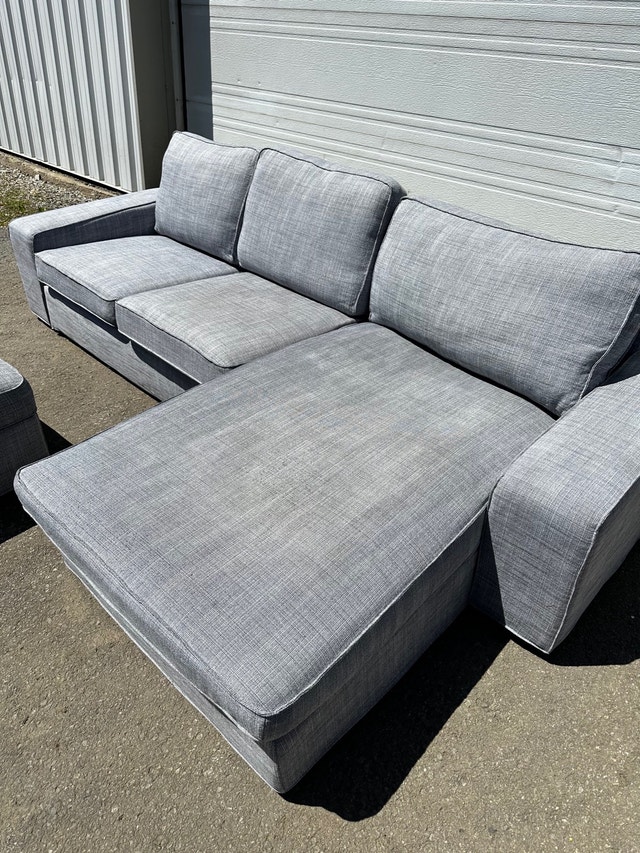 Livraison gratuite. Divan Sectionnel gris avec pouf Sofas et futons