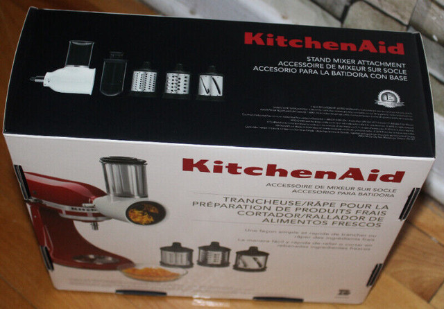 KitchenAid SLICER/SHREDDER ATTACHMENT (New)- dans Robots culinaires et mélangeurs  à Ville de Montréal - Image 3