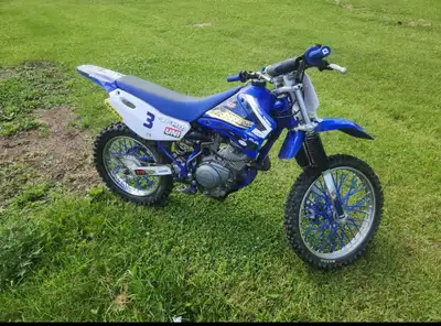 2006 yamaha TTR125 amazing bike, starts first kick, Runs great Competition pipe (pro circuit T-4) He...