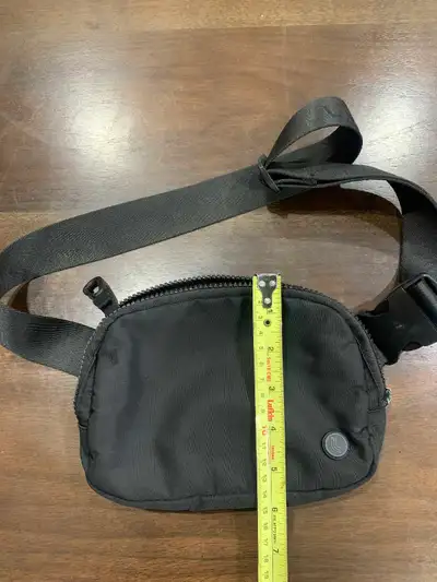 Lole Belt Bag/Fanny Pack (Black), View more