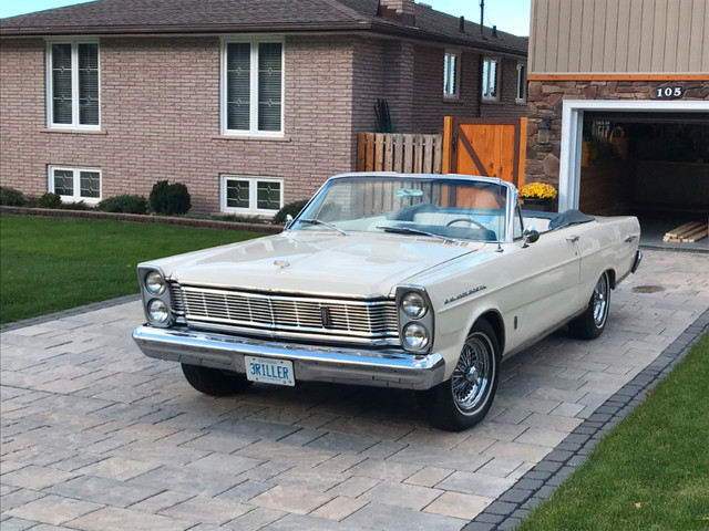 1965 FORD GALAXIE 500 XL CONVERTIBLE in Classic Cars in Hamilton - Image 2