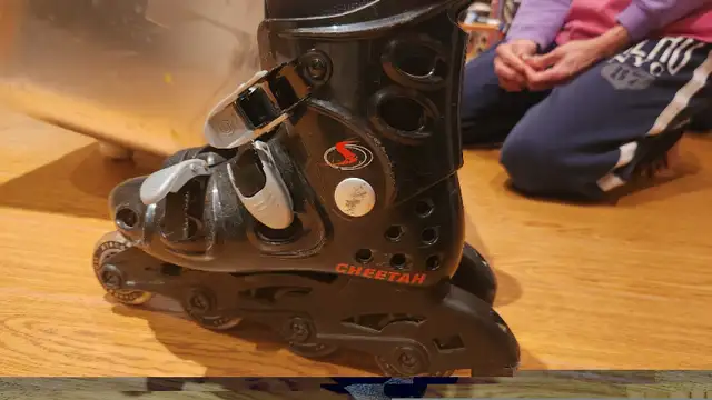 Roller Skates in Skates & Blades in Markham / York Region - Image 6