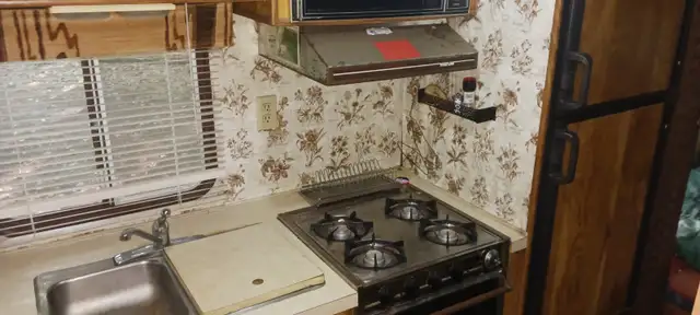 Motorhome, 34' Corsair, 454 GM in RVs & Motorhomes in Muskoka - Image 10