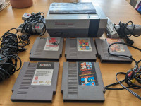 Nintendo, Original NES + 5 Games