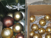 Large Christmas Balls, Bells,Snowflakes,Stars,Wreathes,Swags