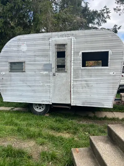45 Rare retro camper vintage trailers private collection 10’-12’ lightweight small cool all tow gd t...