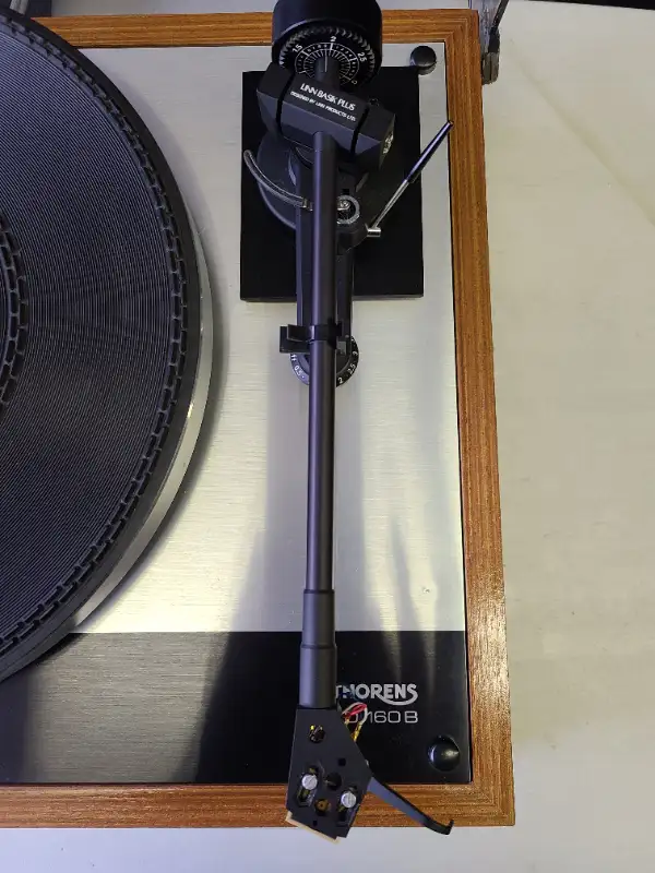 THORENS TD-160B TURNTABLE ( LINN BASIK PLUS ARM - NAGAOKA MP11 ) in Stereo Systems & Home Theatre in City of Toronto - Image 4