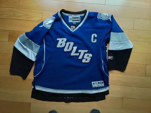 Lecavalier Hockey Jersey ... Autographed