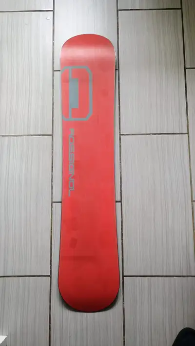 SNOWBOARD MINI PRO ** DELIVERY AVAILABLE!, View more