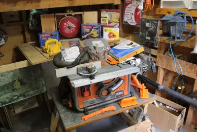 RIGID 10" TABLE SAW R45171NS +3 GRR-RIPPERS, DADO SET & 7 BLADES, View more
