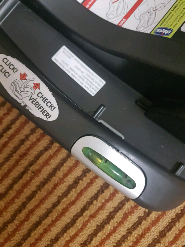 Chicco KeyFit 30 infant car seat in Strollers, Carriers & Car Seats in Mississauga / Peel Region - Image 8