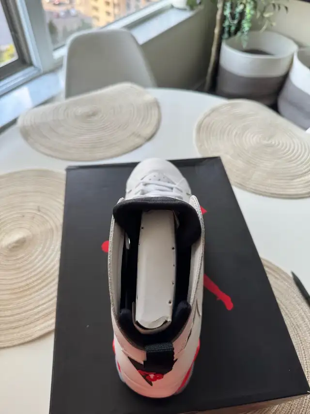 JORDAN 7 RETRO in Men's Shoes in Mississauga / Peel Region - Image 9