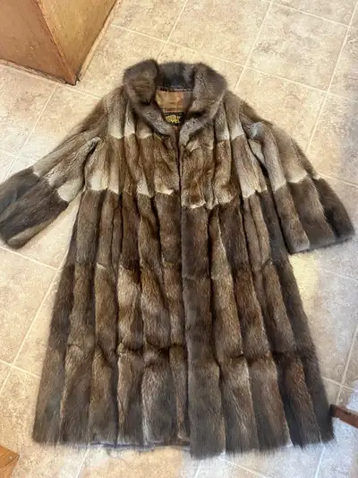 House of Appel Fur Coat , View more